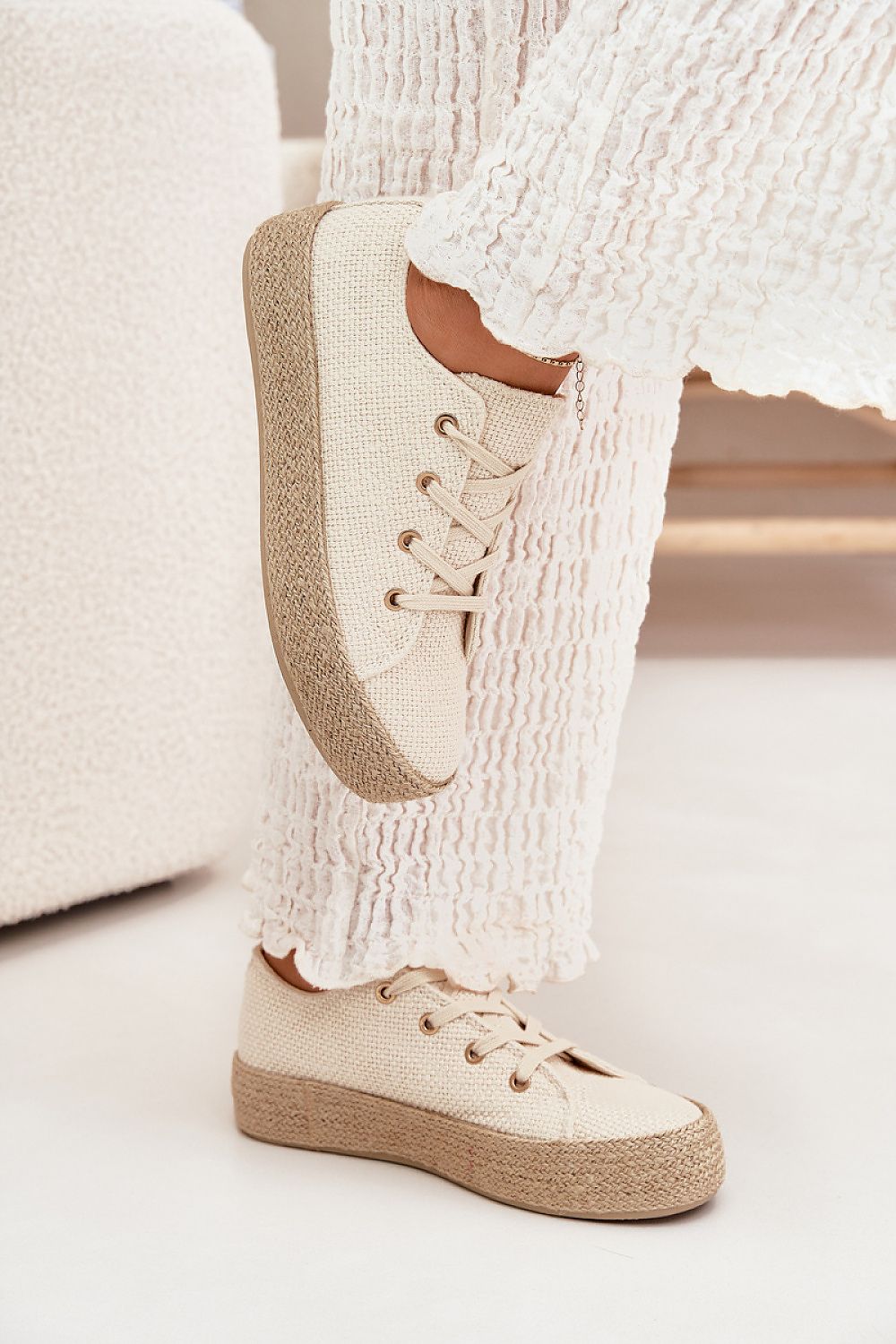  Tenişi model 214399 Step in style 