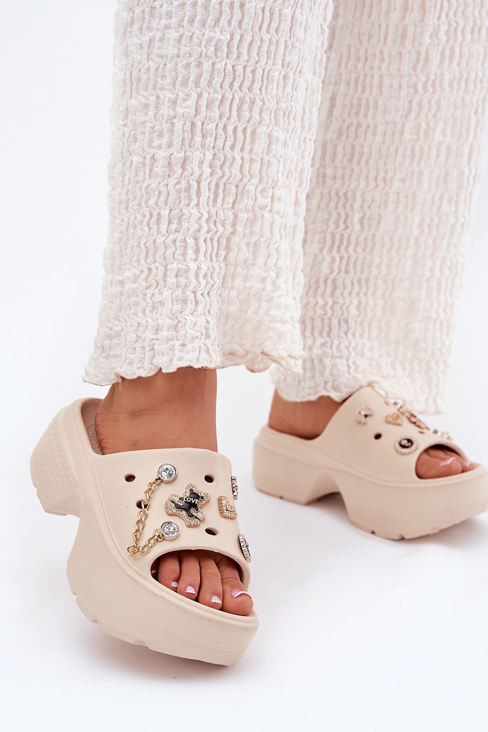  Şlapi model 214405 Step in style 