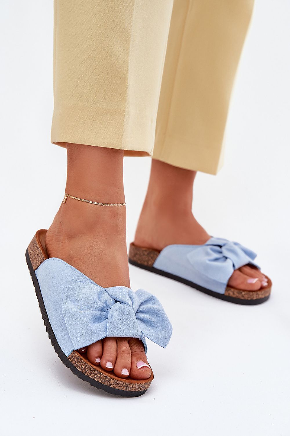  Şlapi model 214492 Step in style 