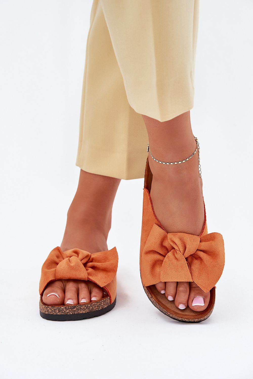  Şlapi model 214493 Step in style 