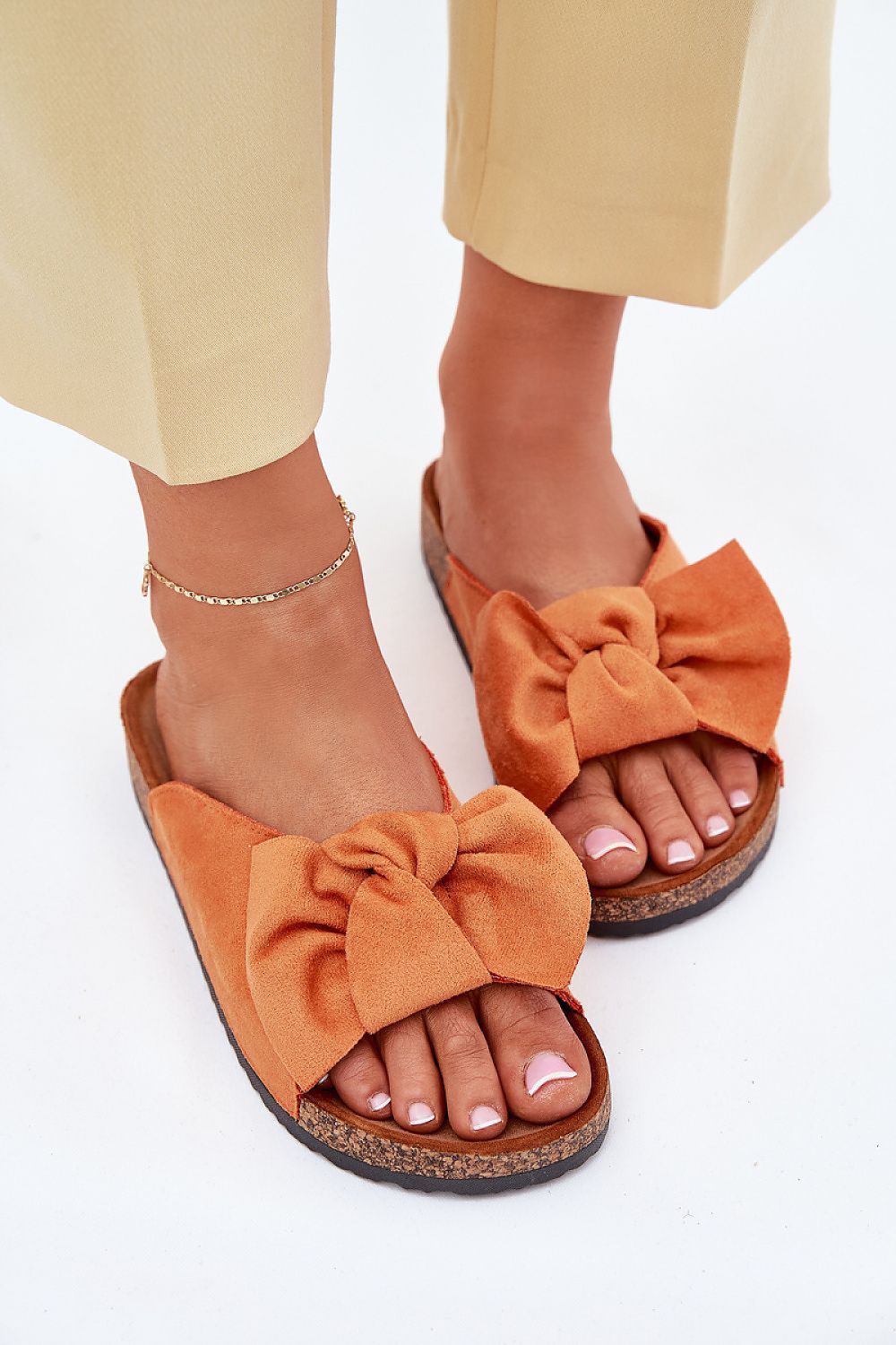  Şlapi model 214493 Step in style 