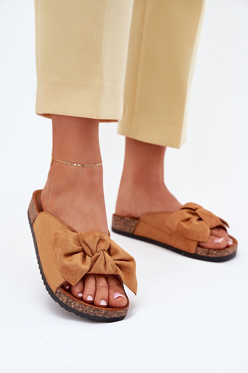  Şlapi model 214494 Step in style 