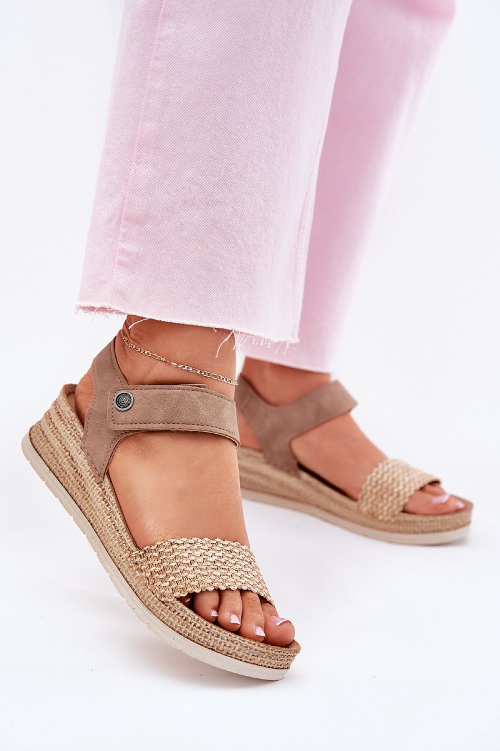  Sandale cu talpă tip pană model 215011 Step in style 