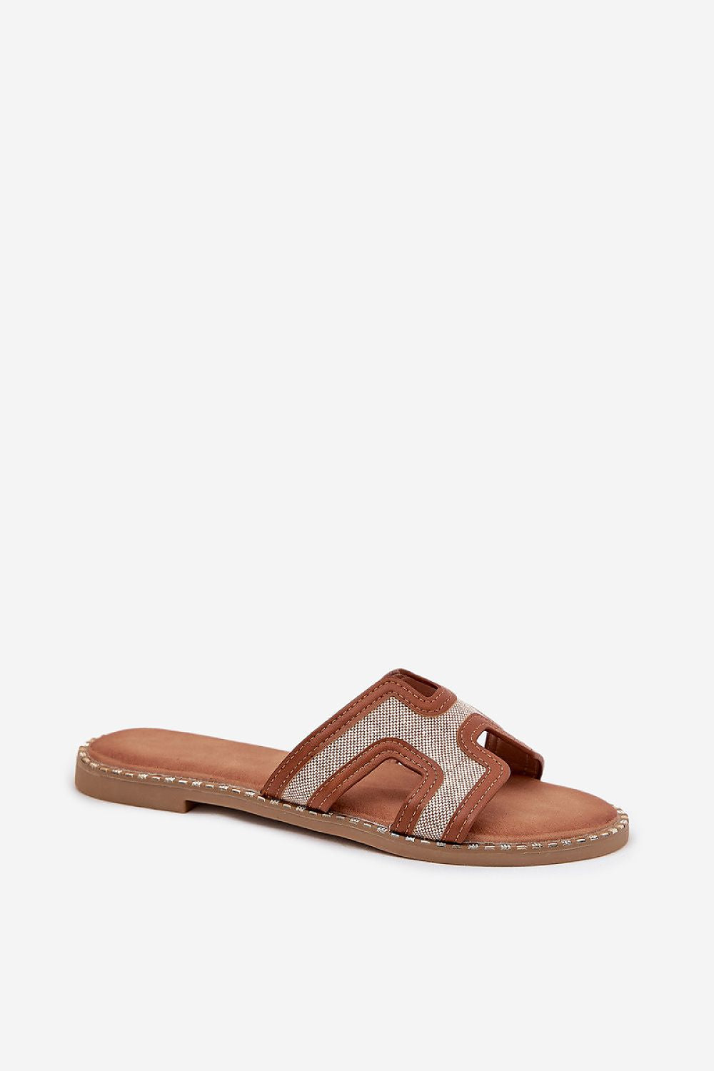  Şlapi model 215664 Step in style 