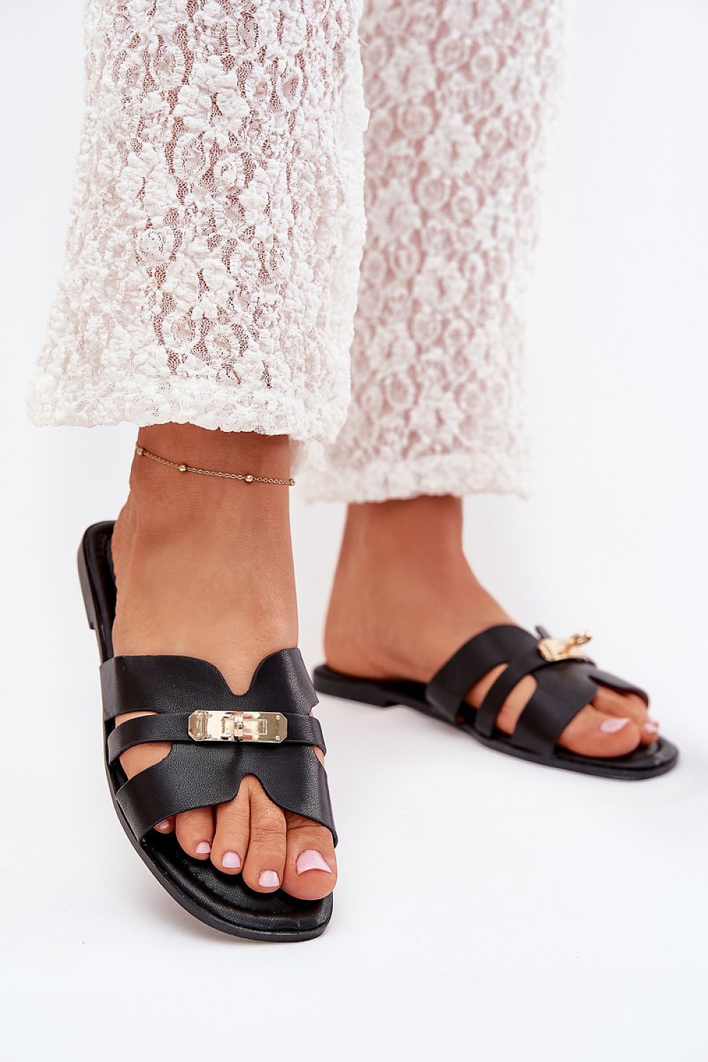  Şlapi model 215665 Step in style 