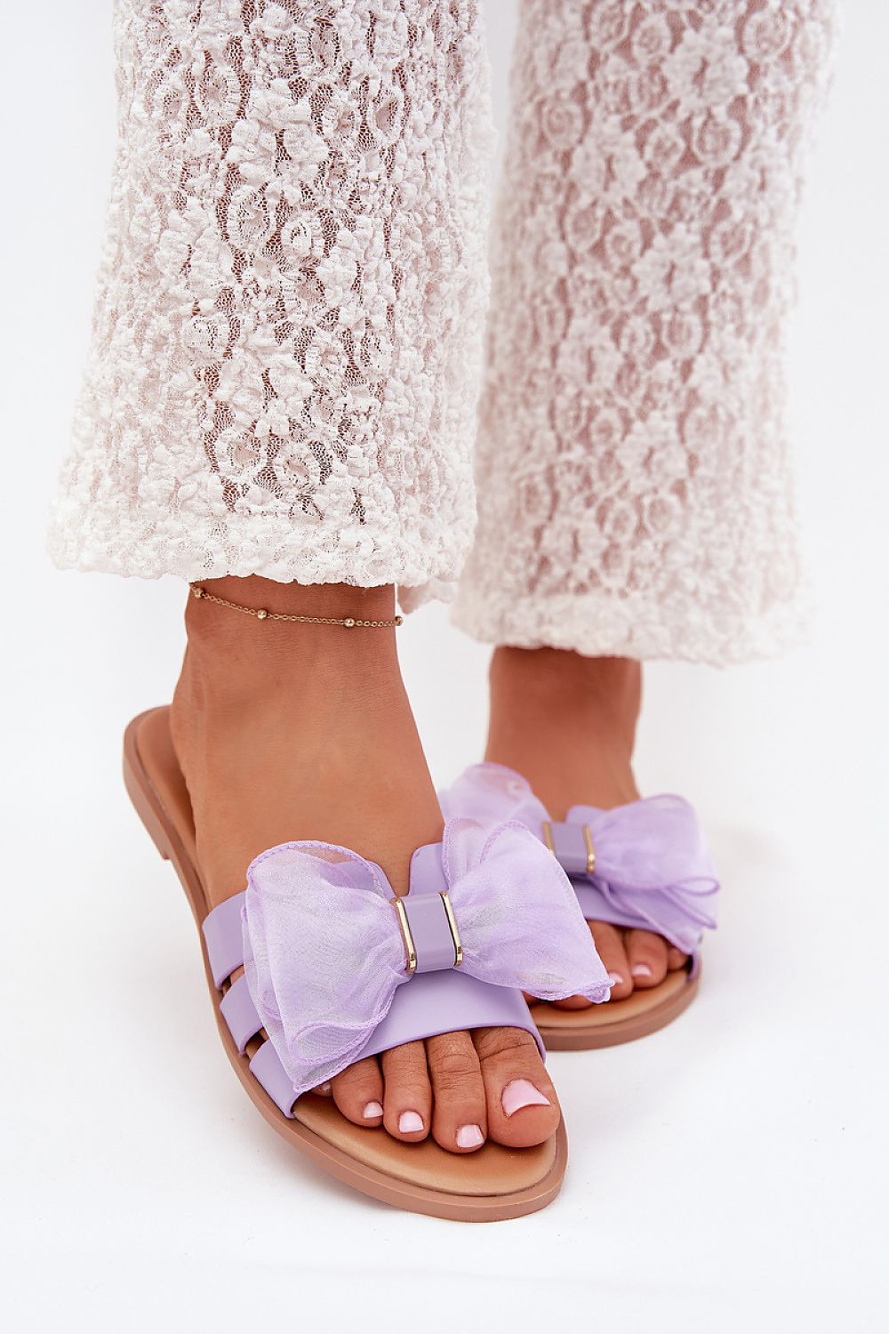  Şlapi model 215732 Step in style 