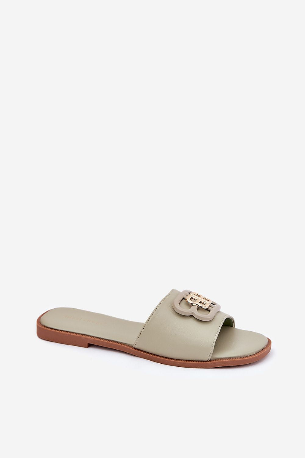  Şlapi model 215961 Step in style 