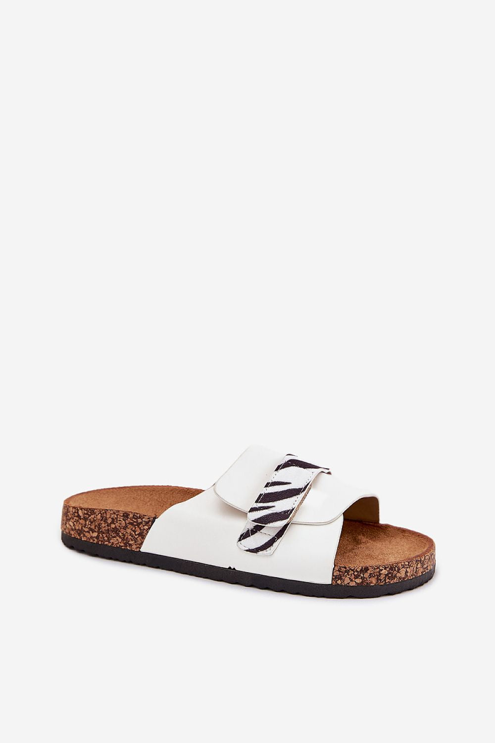  Şlapi model 215968 Step in style 