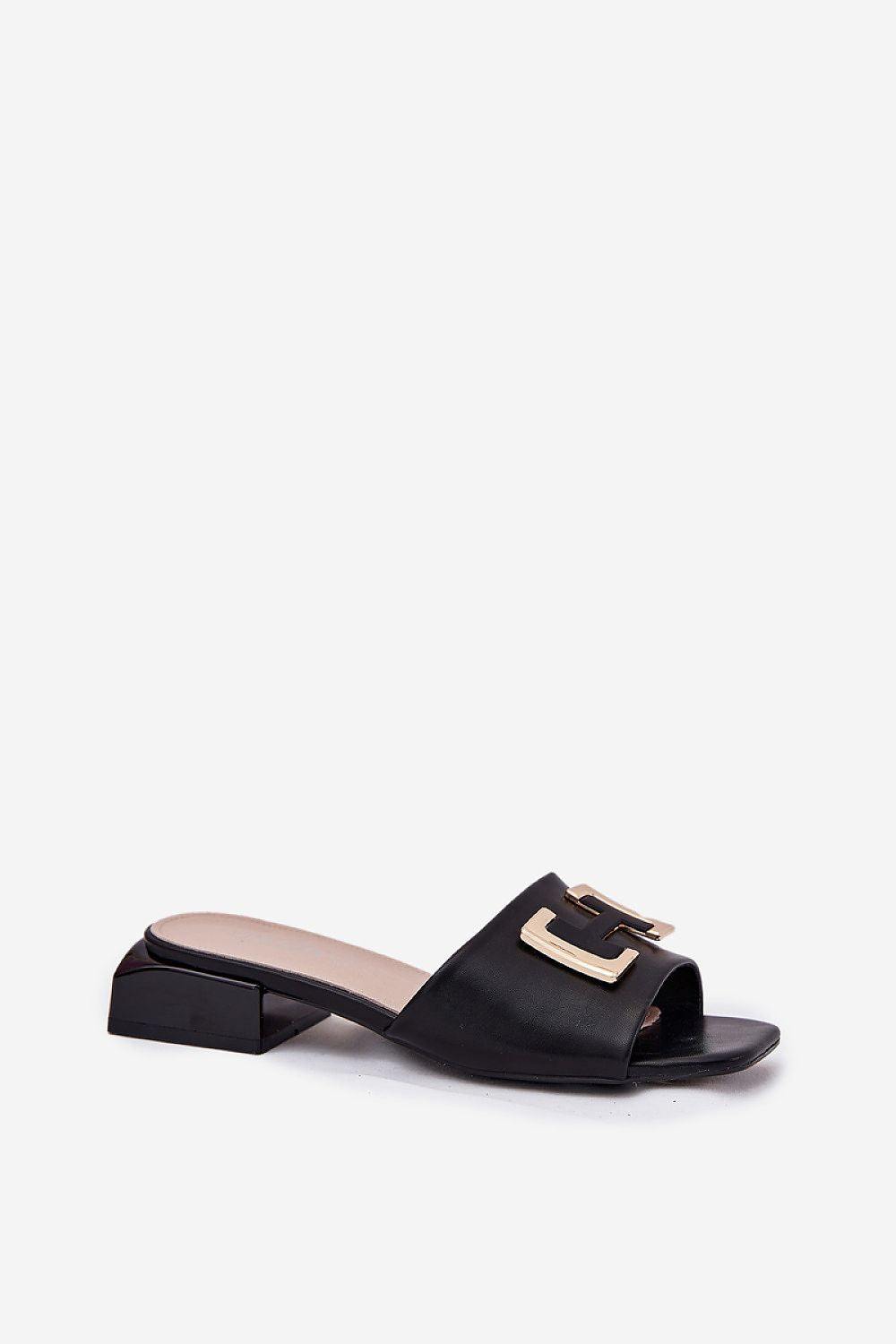  Şlapi model 215983 Step in style 