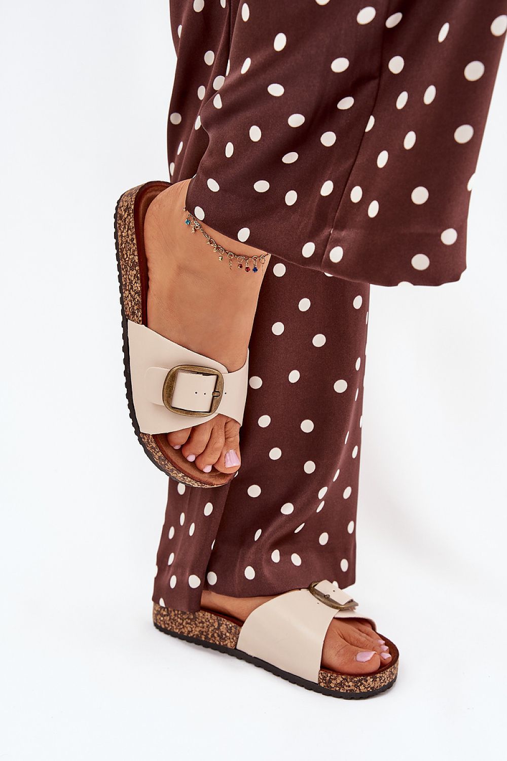  Şlapi model 216065 Step in style 