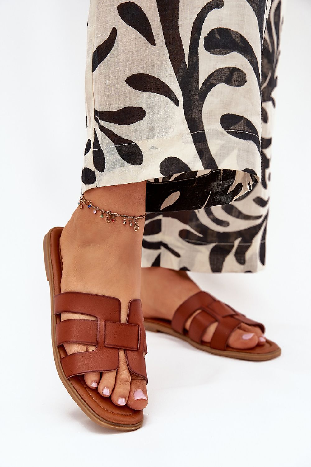  Şlapi model 216115 Step in style 