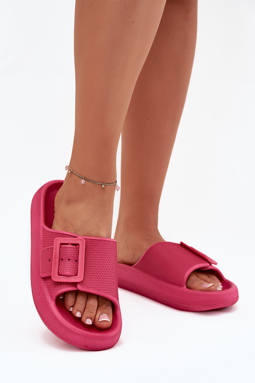  Şlapi model 216431 Step in style 