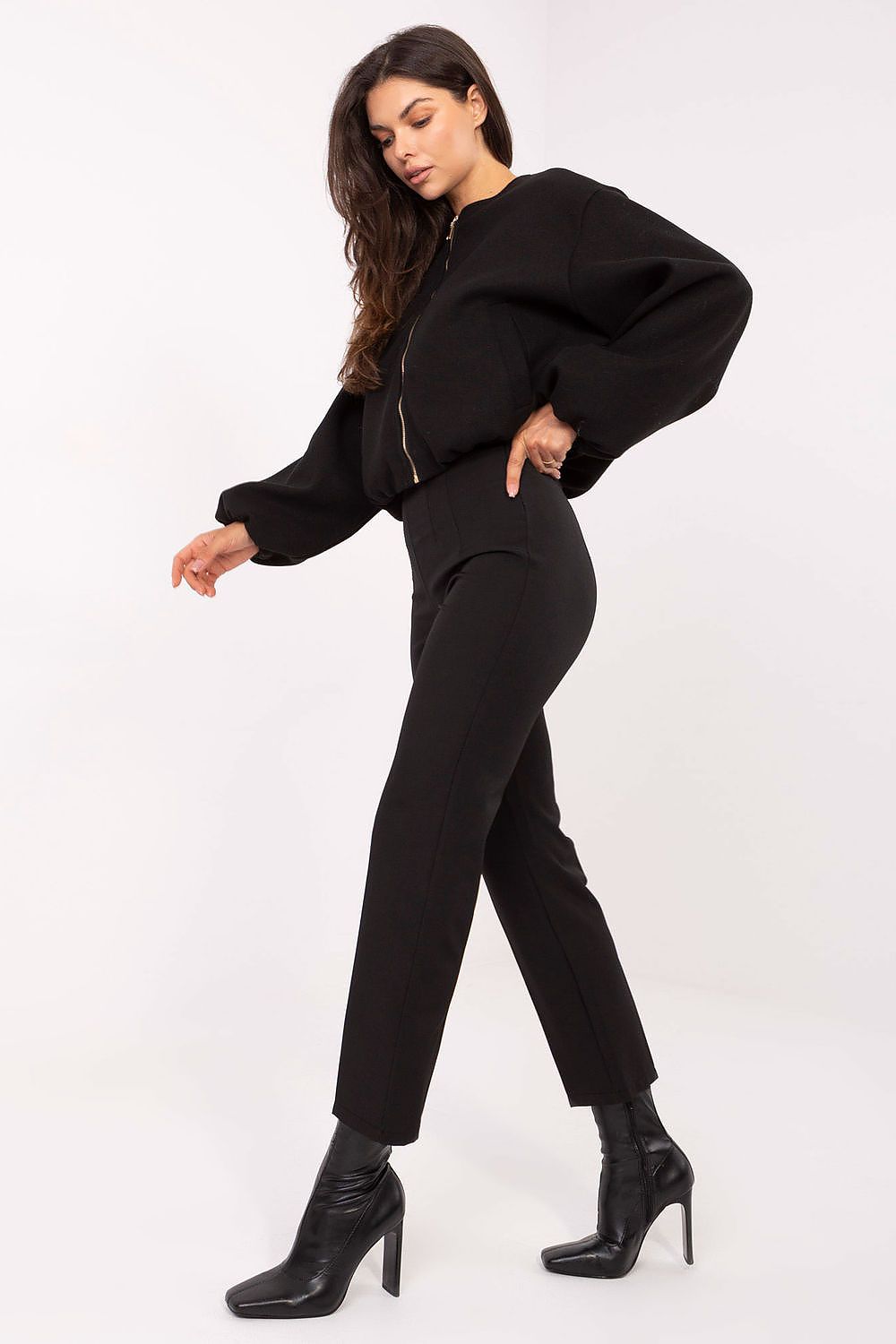  Pantaloni de damă model 216747 Rue Paris 