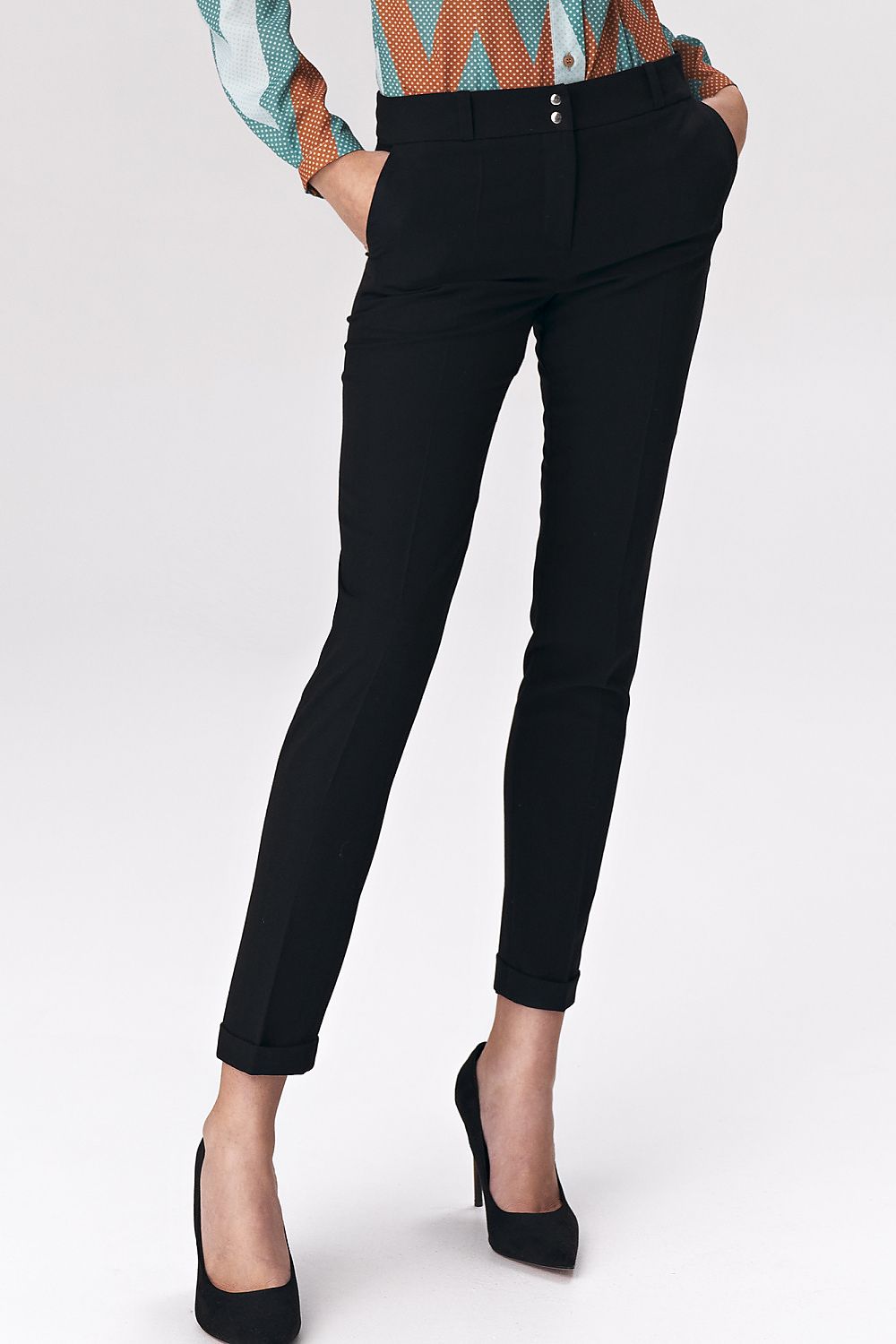  Pantaloni de damă model 216900 Nife 