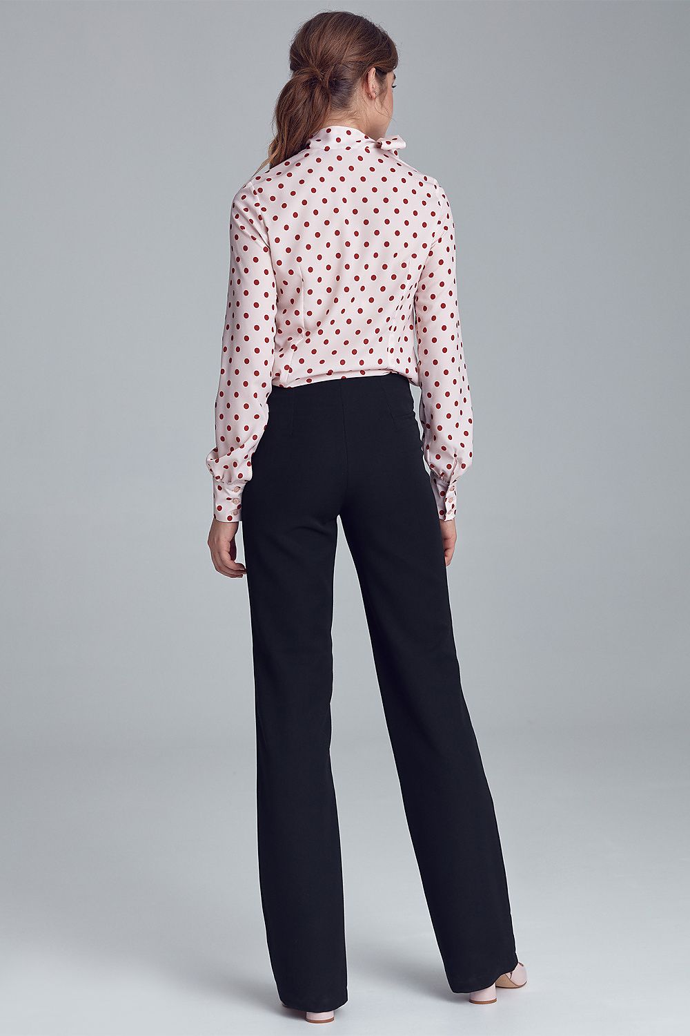  Pantaloni de damă model 216901 Nife 