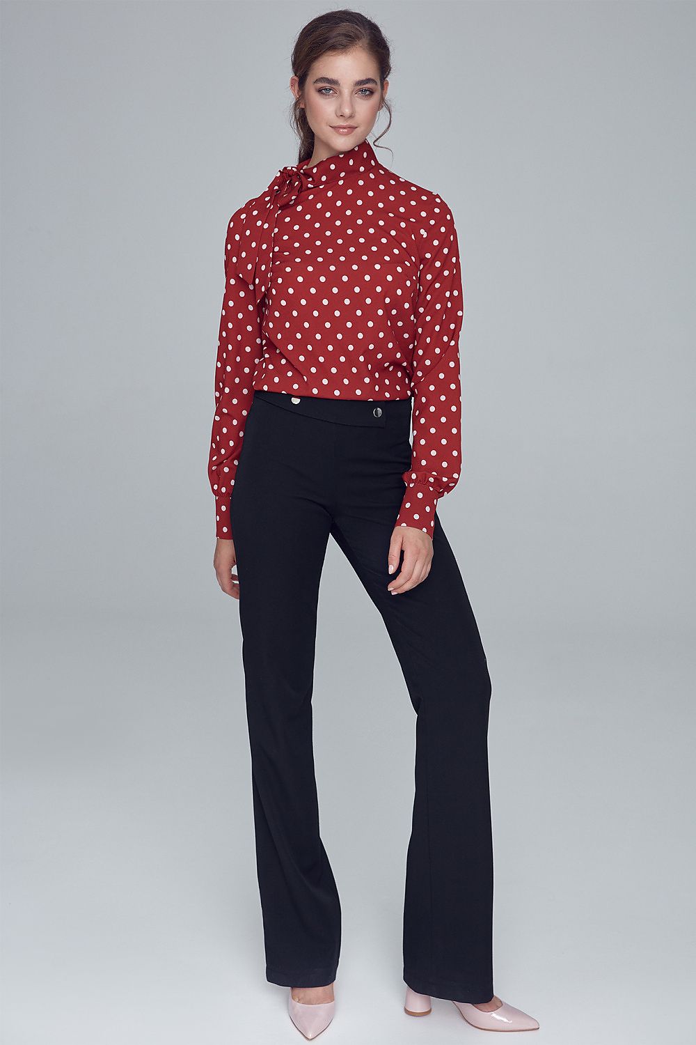  Pantaloni de damă model 216901 Nife 