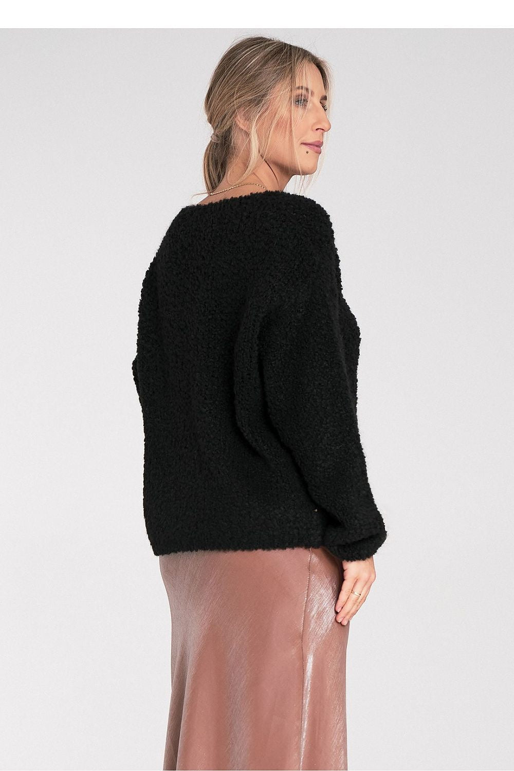  Pulover model 217072 Figl 