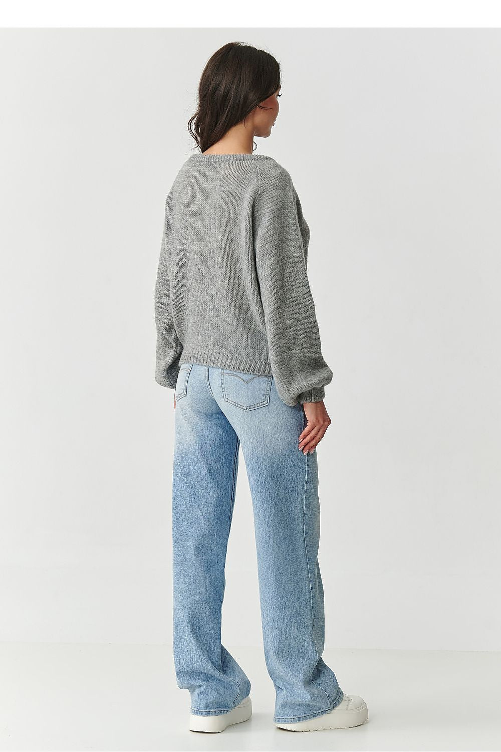  Pulover model 217391 Makadamia 