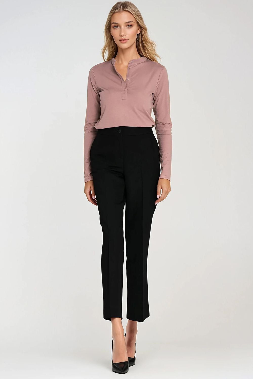  Pantaloni de damă model 217600 Nife 