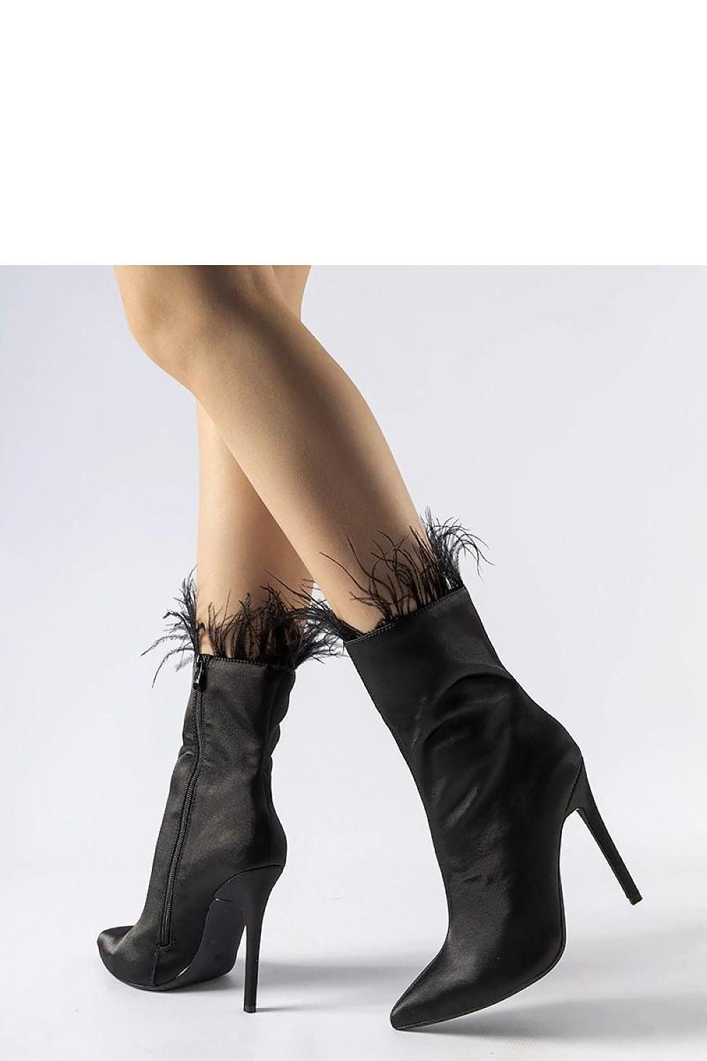  Botine cu toc model 217675 Solea 