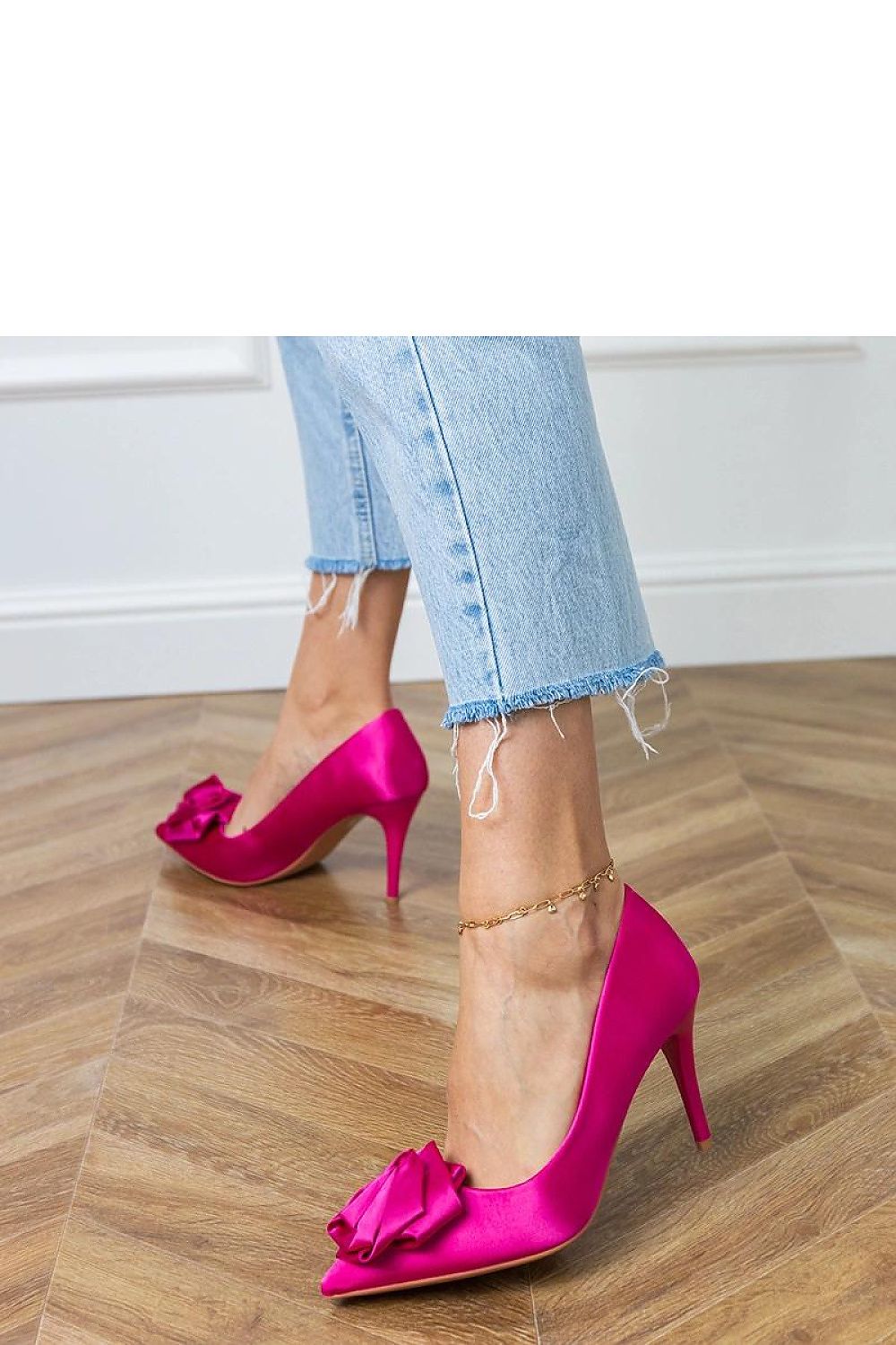  Pantofi cu toc subţire (stiletto) model 217684 Solea 
