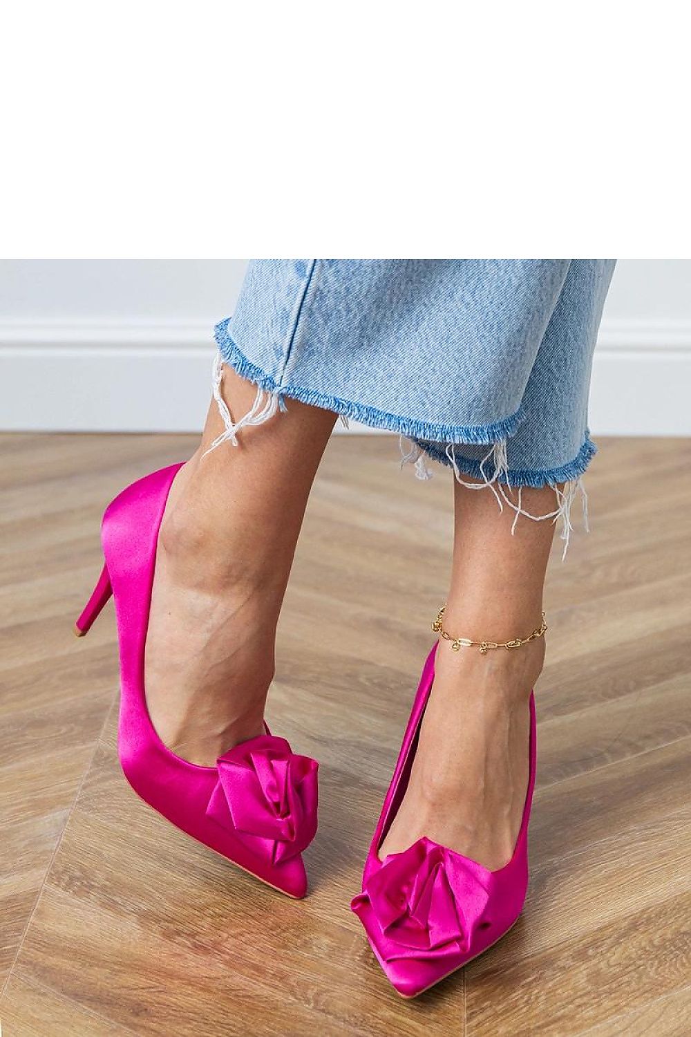  Pantofi cu toc subţire (stiletto) model 217684 Solea 
