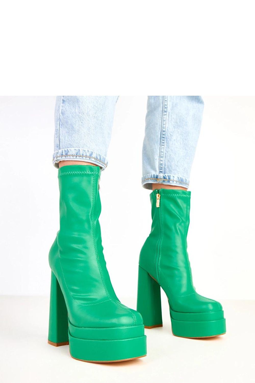  Botine cu toc model 217894 Solea 