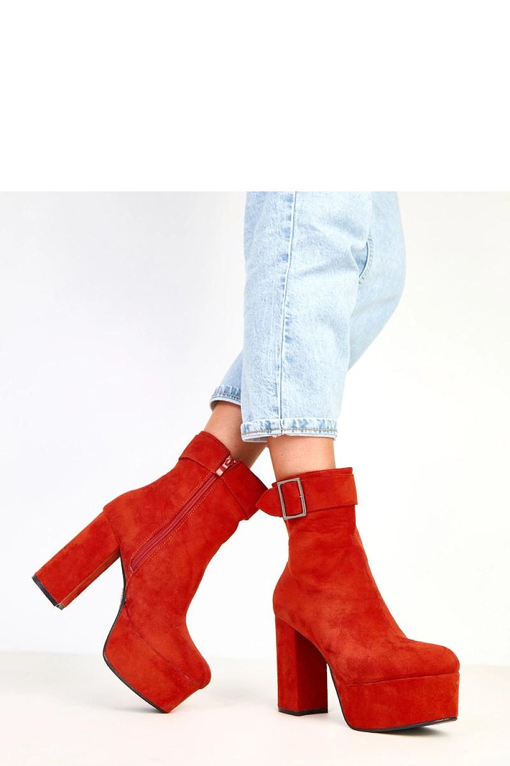  Botine cu toc model 217921 Solea 