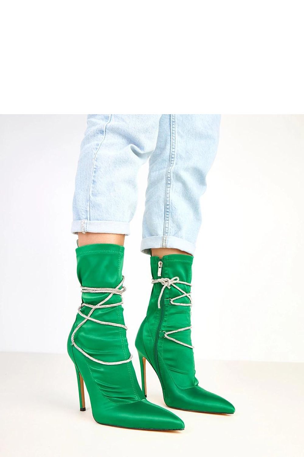  Botine cu toc model 217944 Solea 