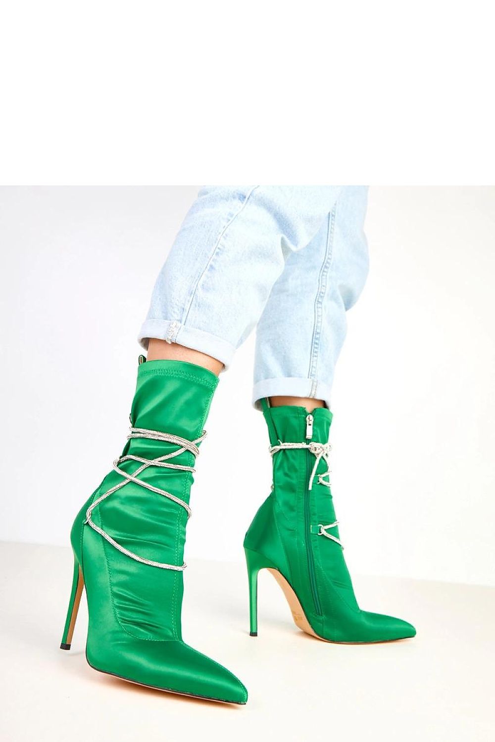  Botine cu toc model 217944 Solea 