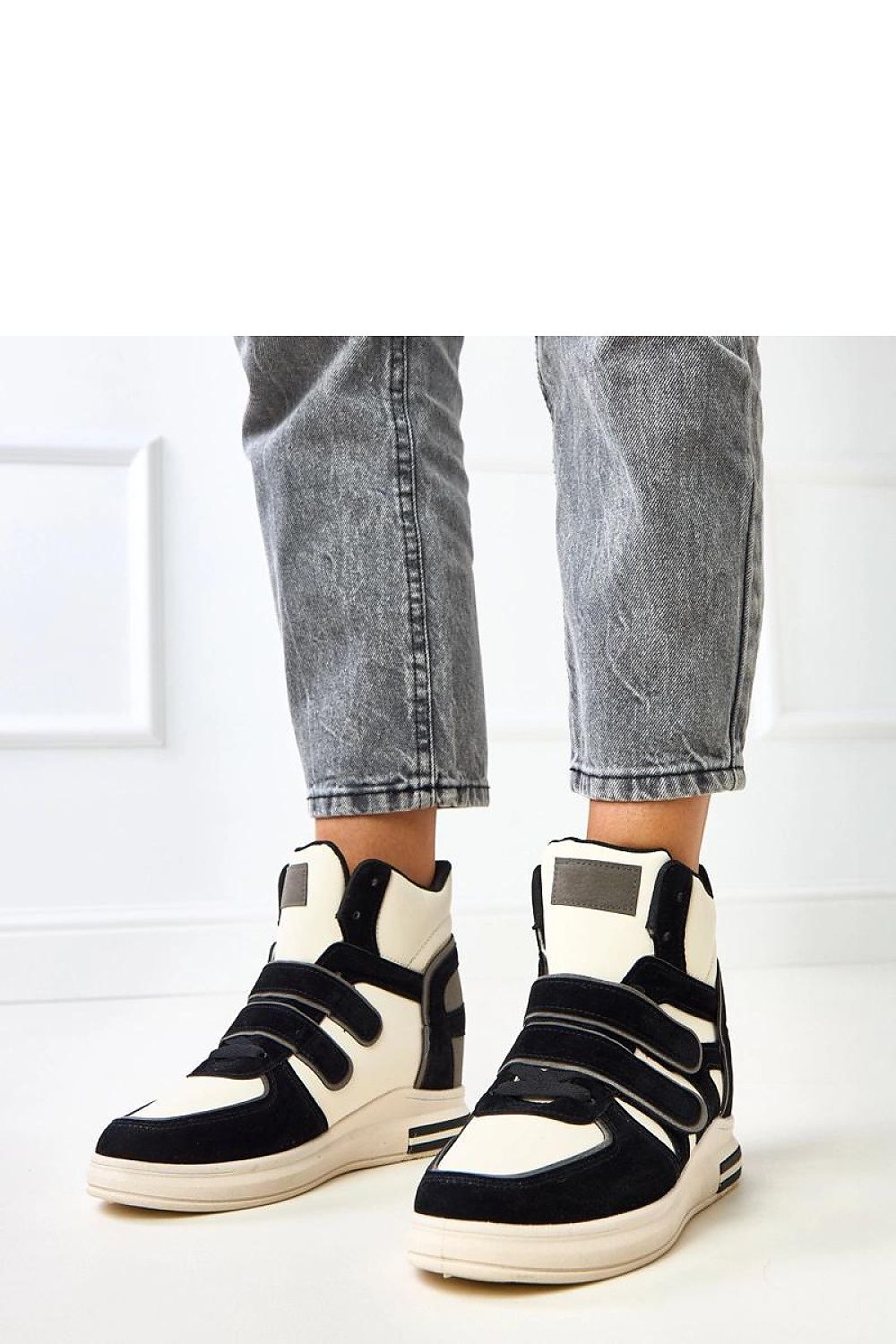  Adidași cu toc de tip platformă model 217956 Solea 