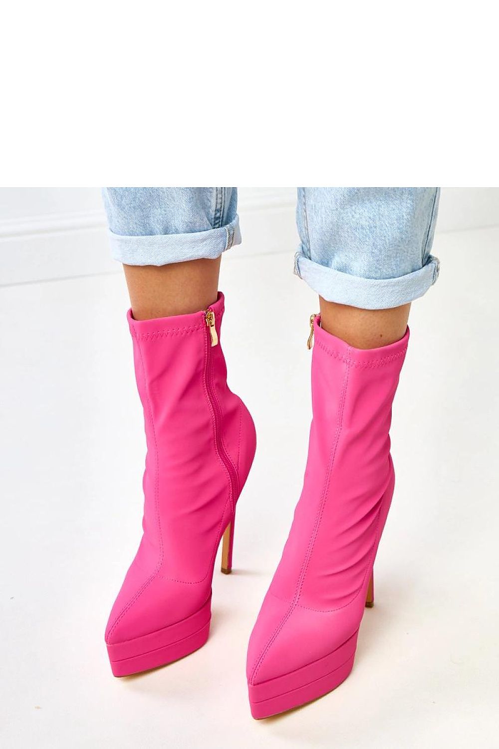  Botine cu toc model 217958 Solea 