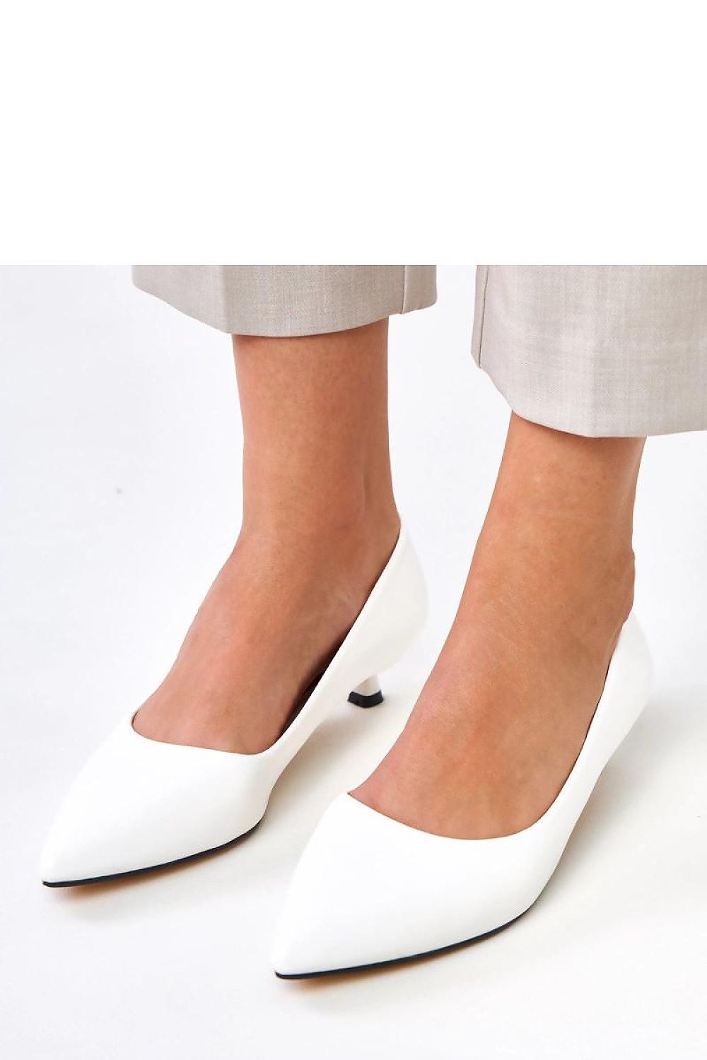  Pantofi cu toc simplu model 218166 Solea 