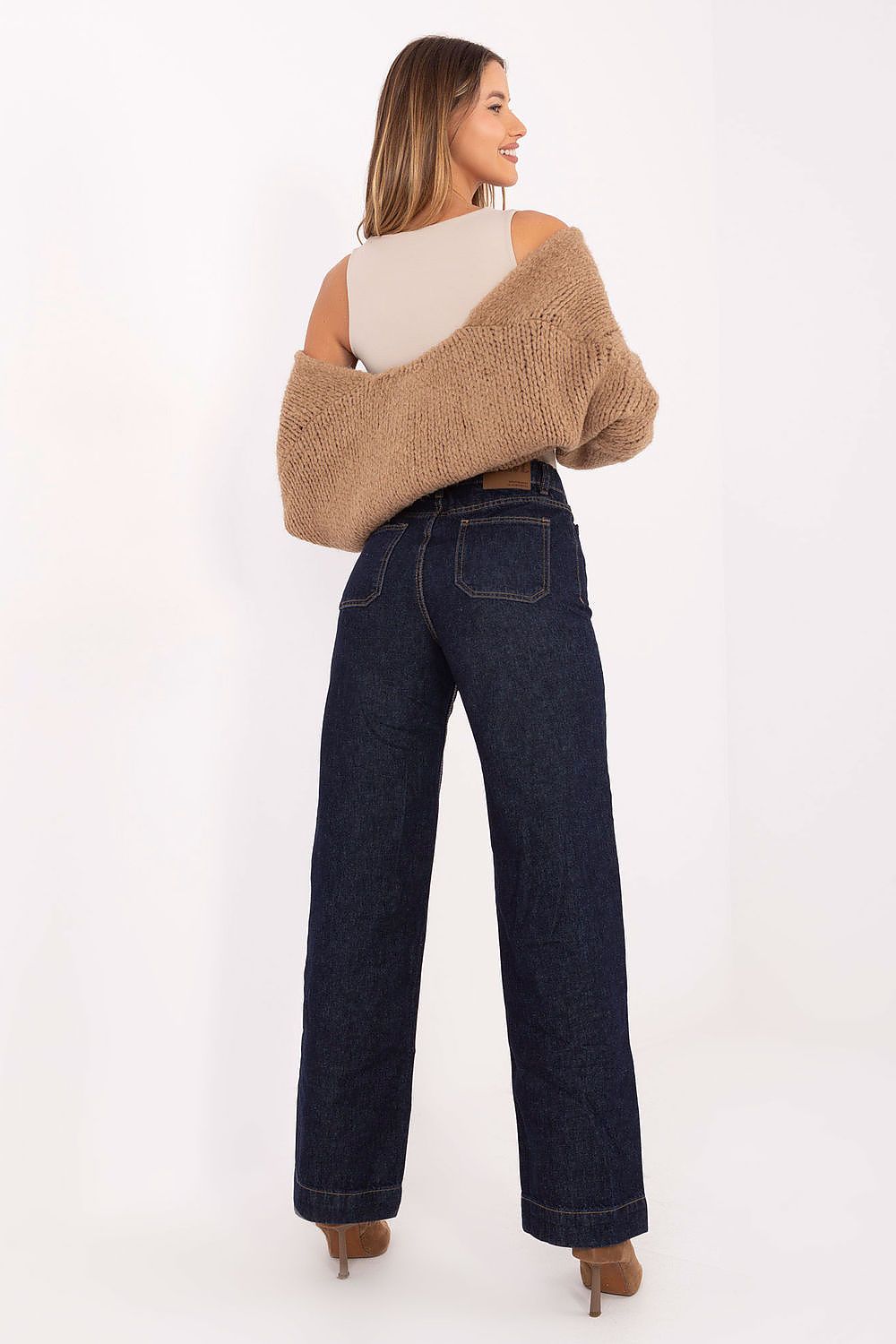  Jeanşi model 218205 Sublevel 