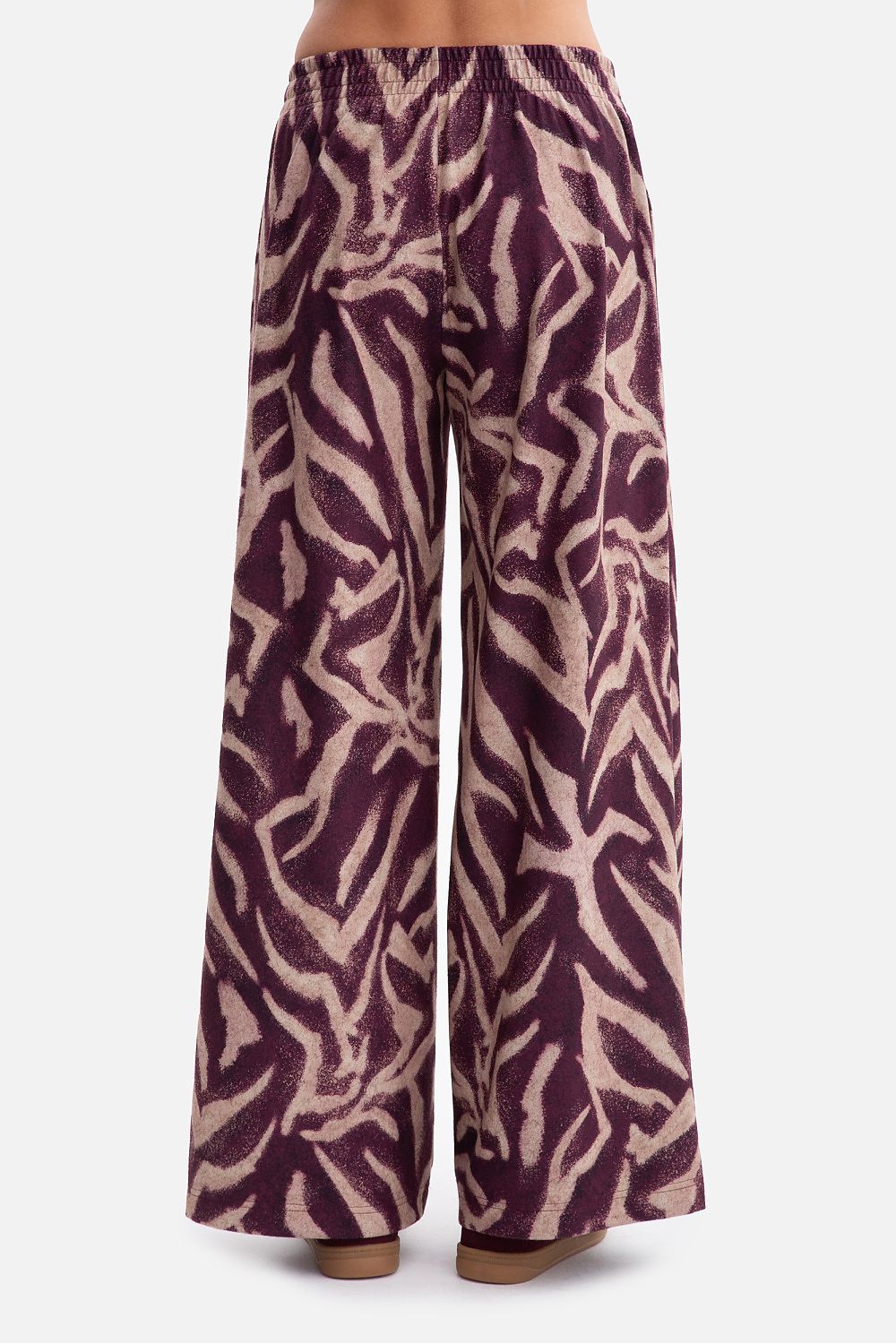  Pantaloni de damă model 218654 BeWear 