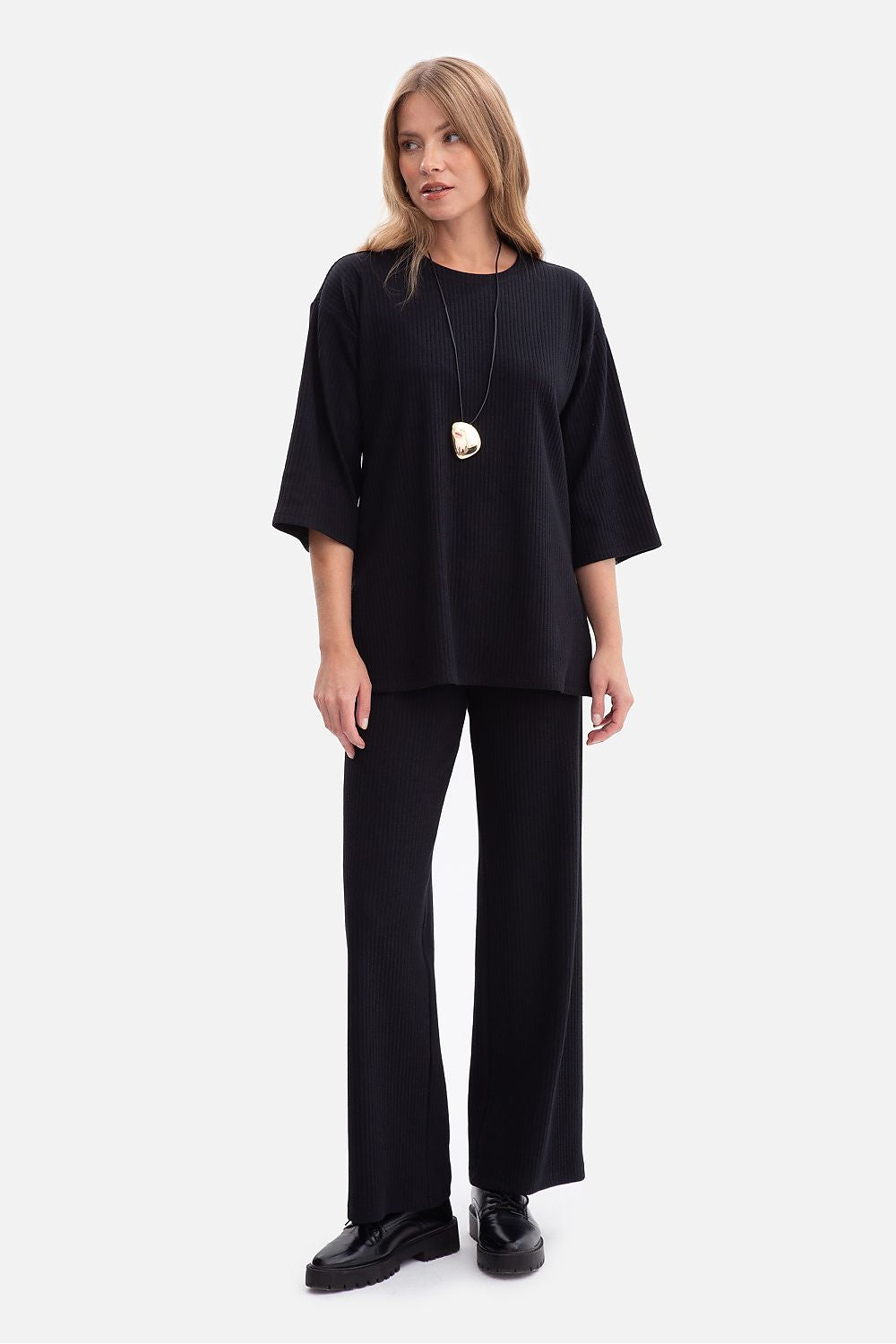  Pantaloni de damă model 218664 BeWear 