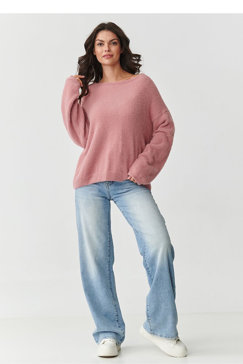  Pulover model 218808 Makadamia 