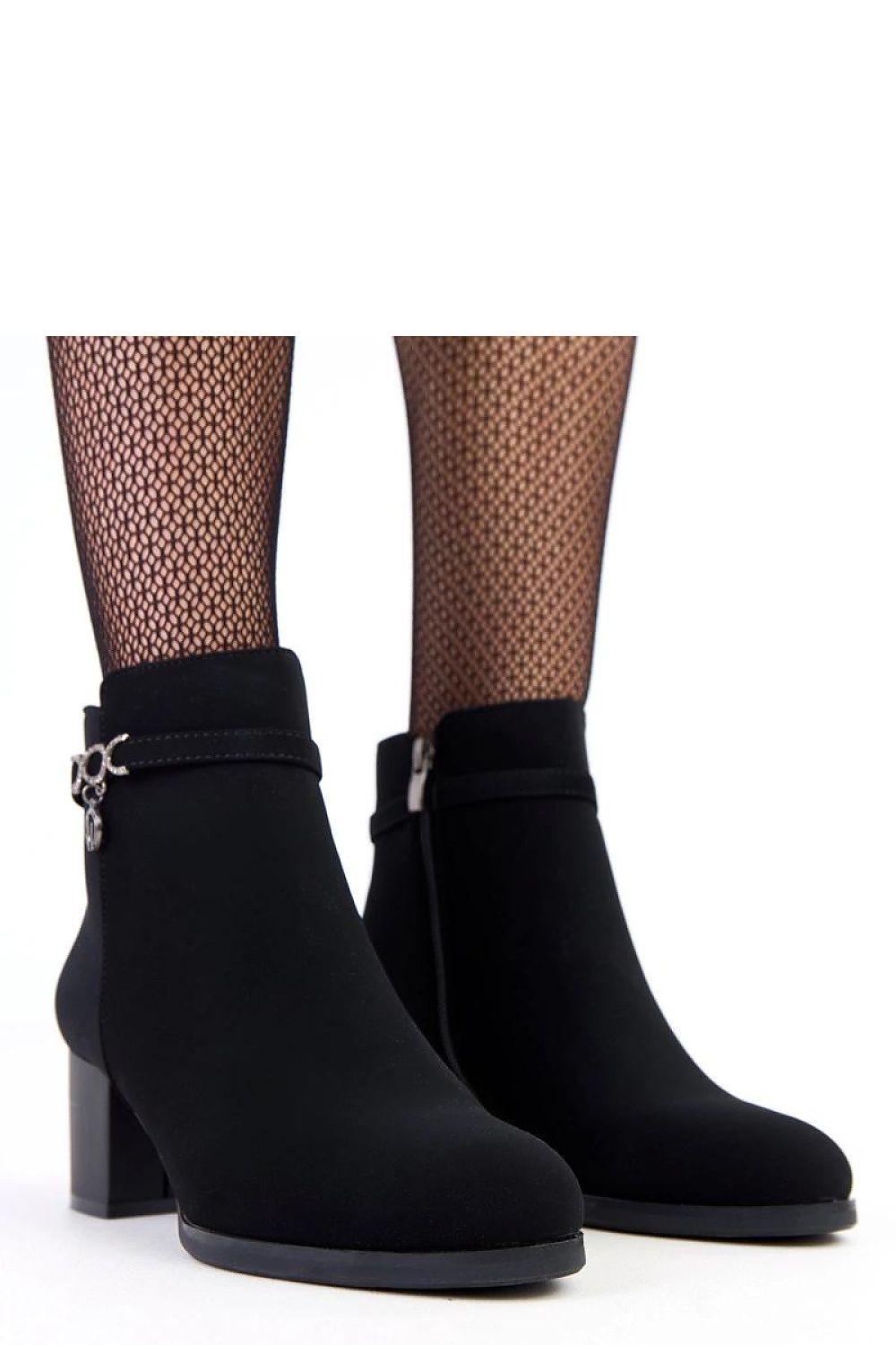  Botine cu toc model 218815 Solea 