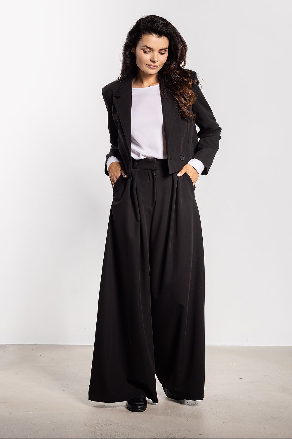  Pantaloni de damă model 218989 awama 