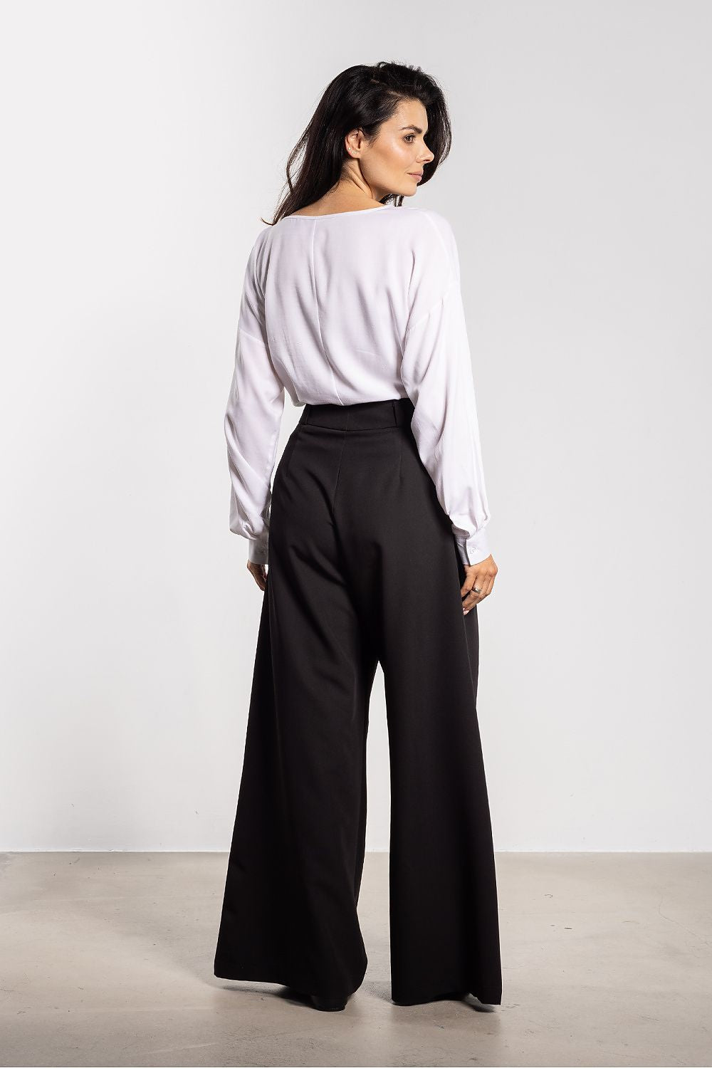  Pantaloni de damă model 218989 awama 