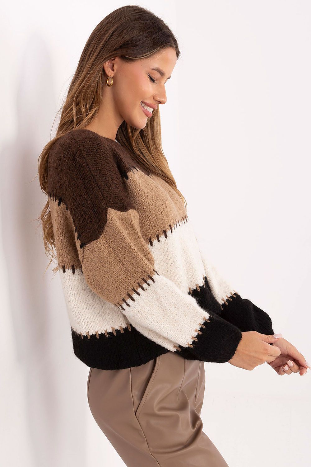  Pulover model 219186 Italy Moda 