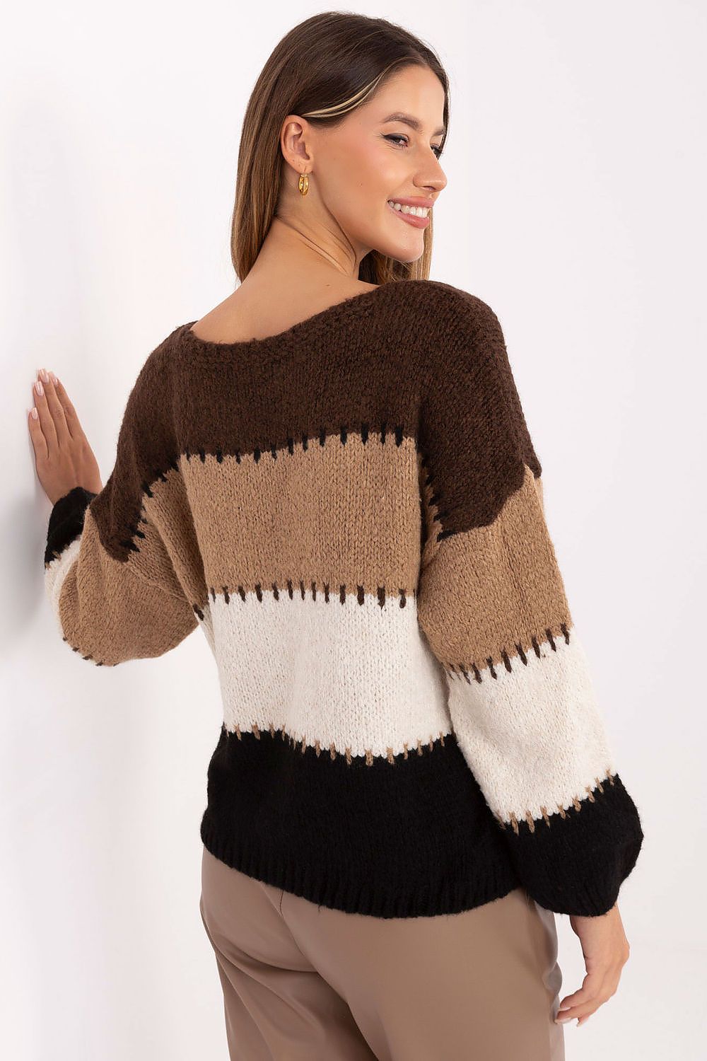  Pulover model 219186 Italy Moda 