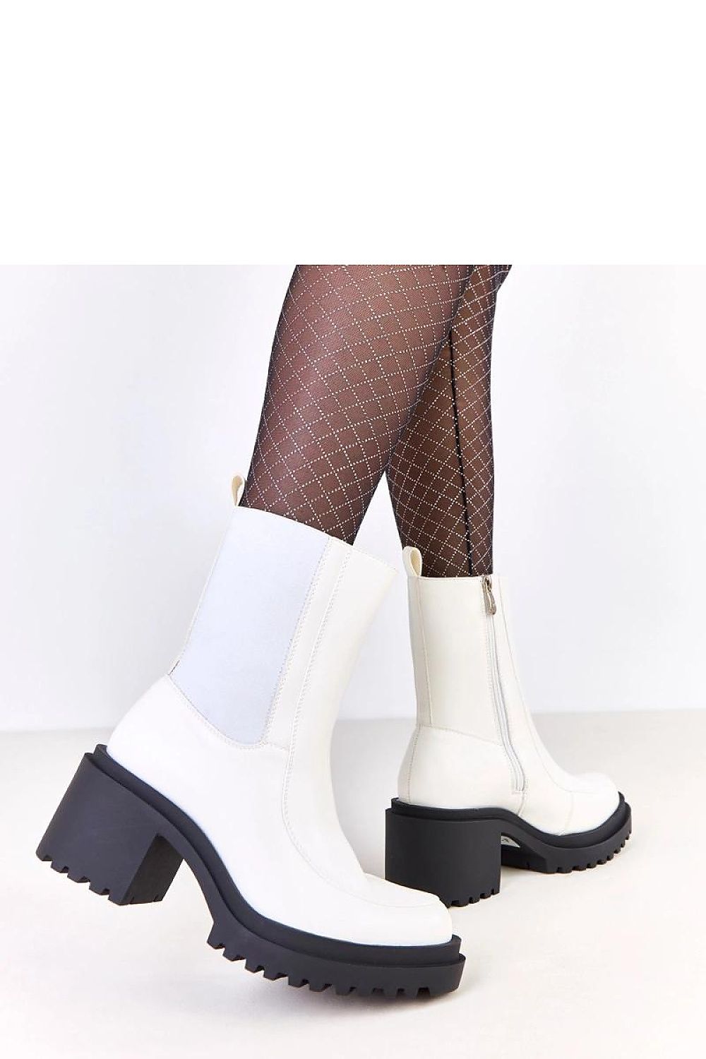  Botine cu toc model 219415 Solea 