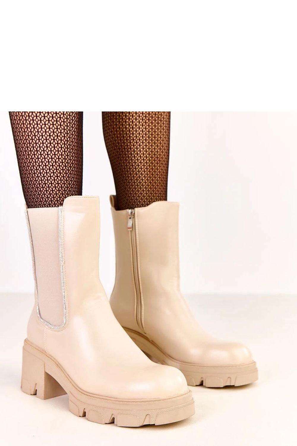  Botine cu toc model 219632 Solea 