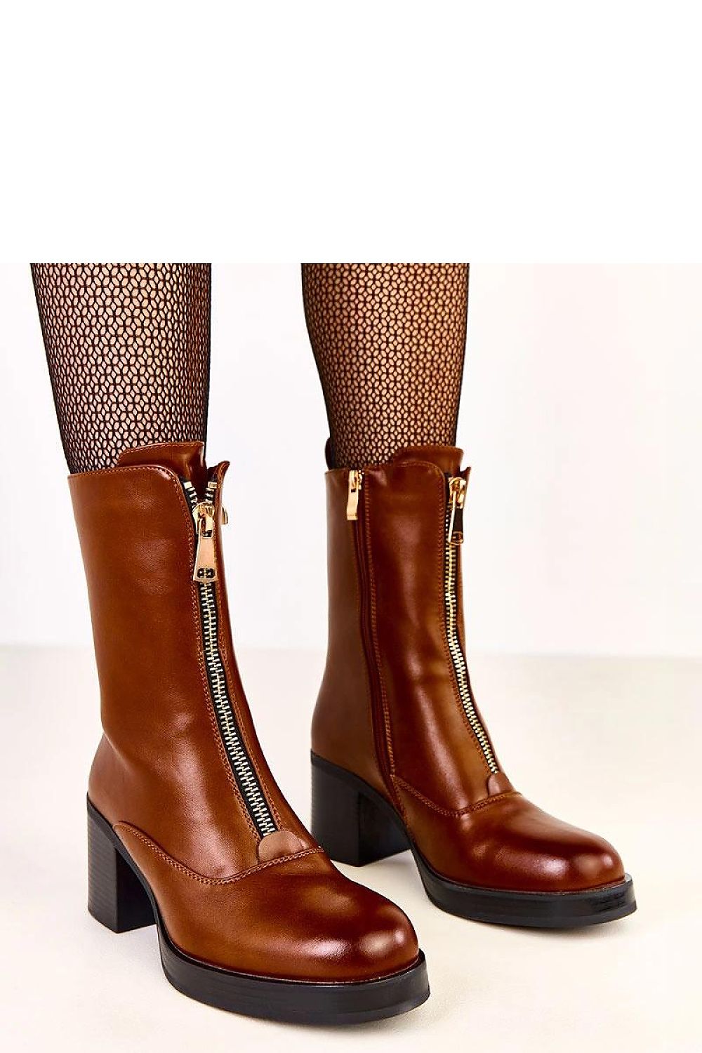  Botine cu toc model 219634 Solea 