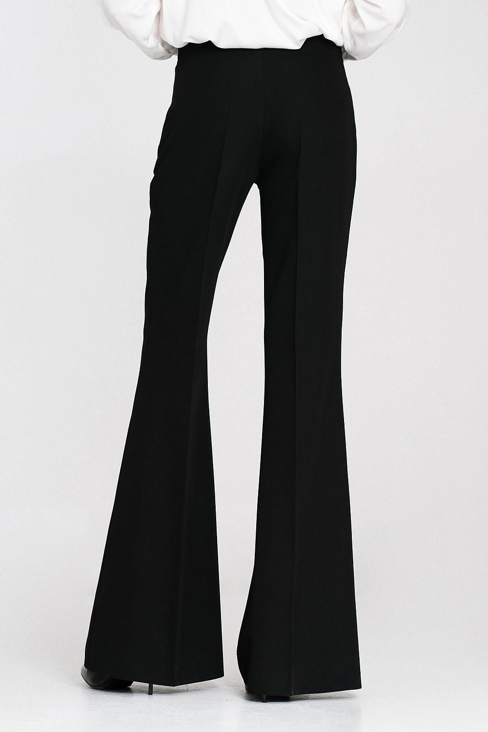  Pantaloni de damă model 219779 Nife 
