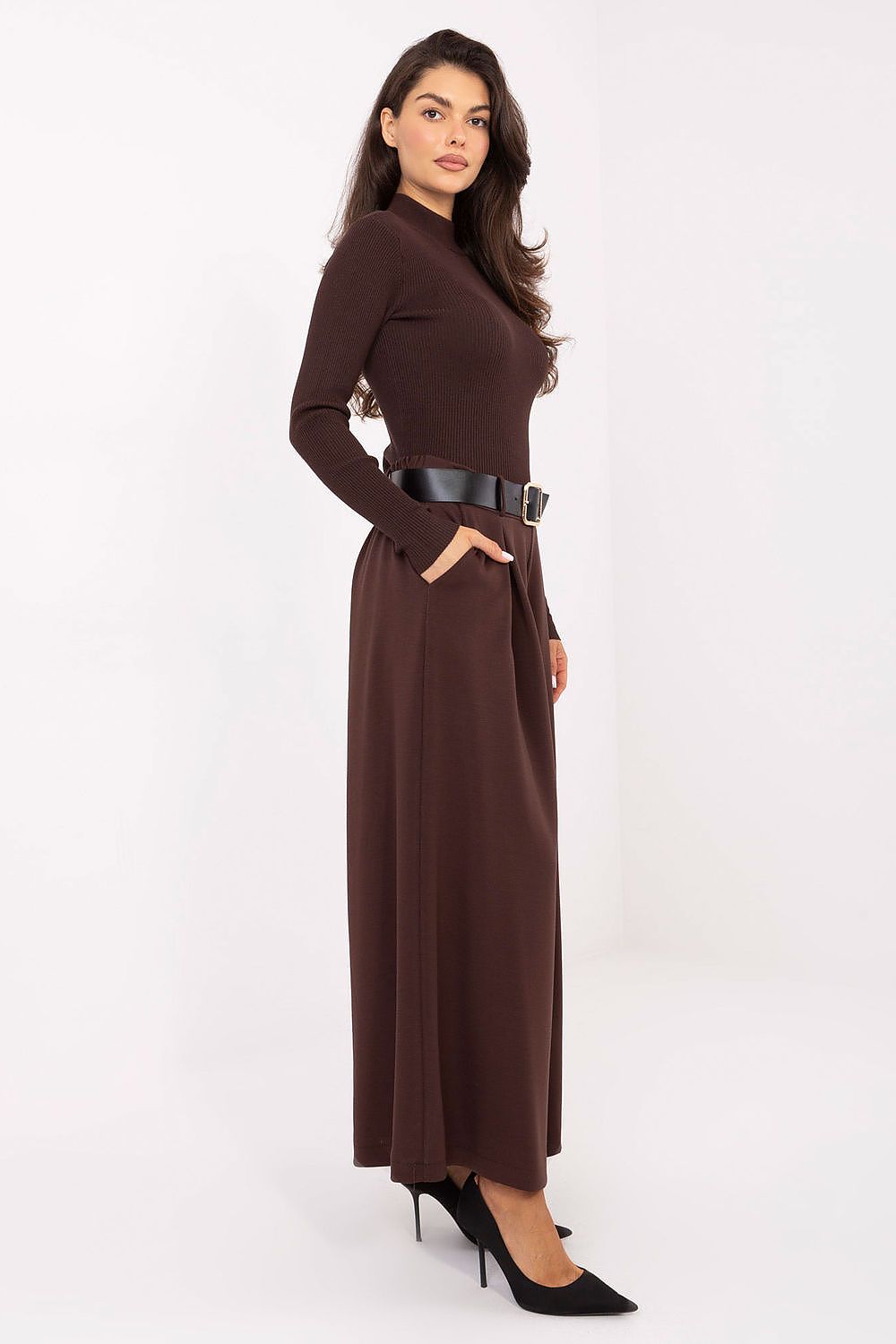  Pantaloni de damă model 220027 Italy Moda 