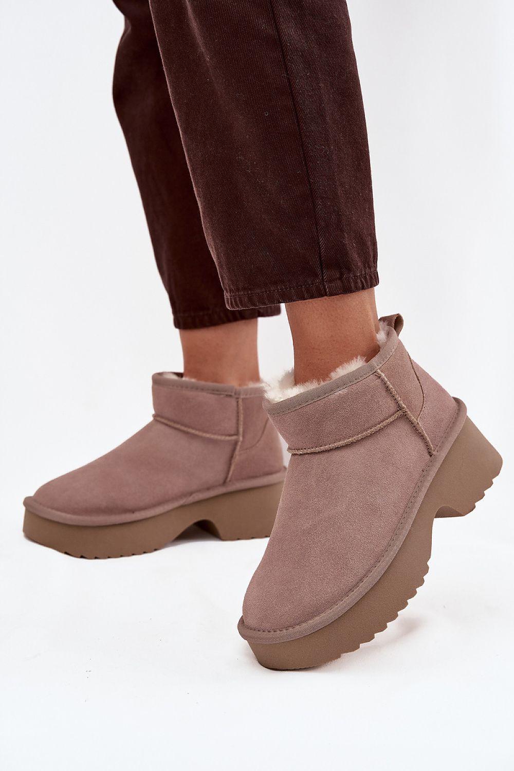  Moon boots model 220074 Step in style 
