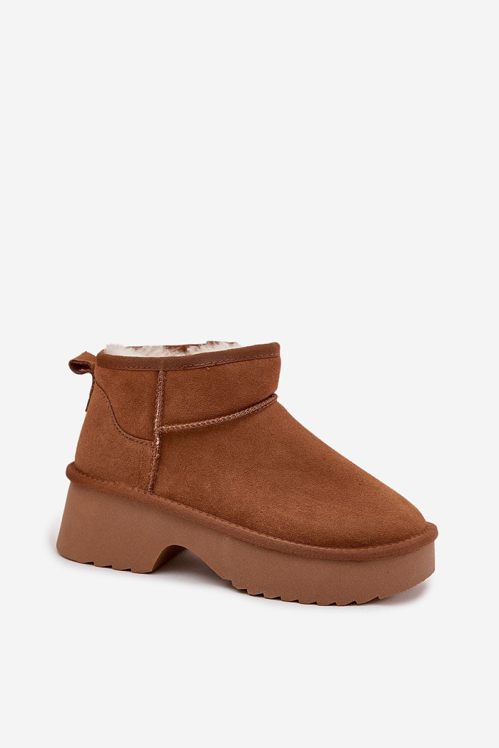  Moon boots model 220075 Step in style 