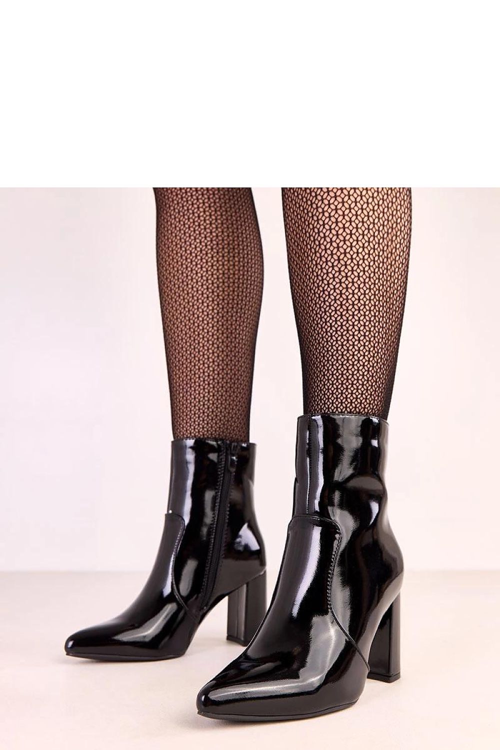  Botine cu toc model 220251 Solea 